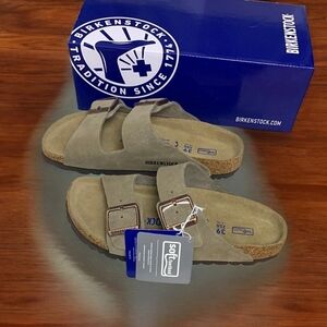 Birkenstock Arizona Women's Taupe Sandals - Narrow Fit